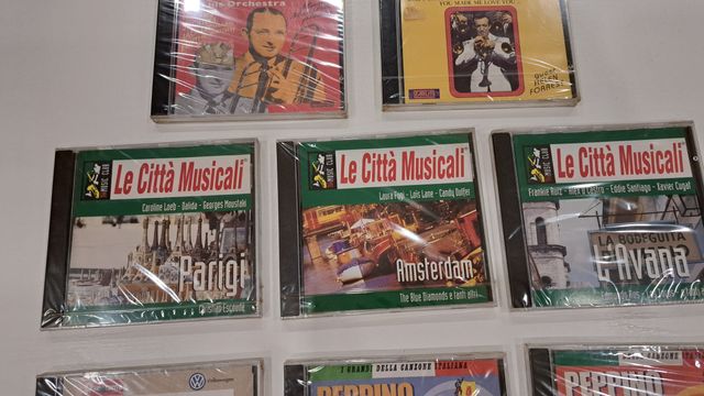 lotto 8 cd musicali nuovi