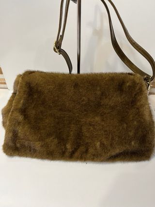 Borsa in pelliccia sintetica marrone