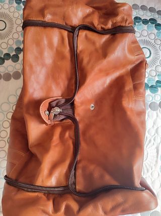 Bolsa de viaje de piel marrón