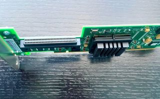 Controladora SCSI LSI 20320-HP PCI-E x16