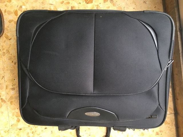 Maleta Samsonite Negra para Trabajo