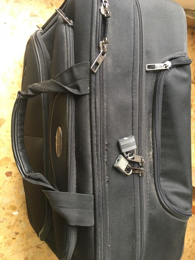Maleta Samsonite Negra para Trabajo