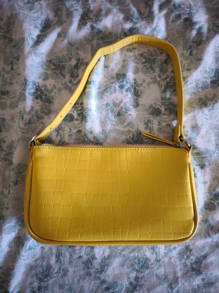 Bolso amarillo efecto piel cocodrilo