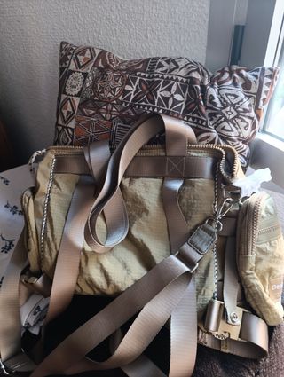 Bolso Mochila Voyager Desigual Beige/Naranja