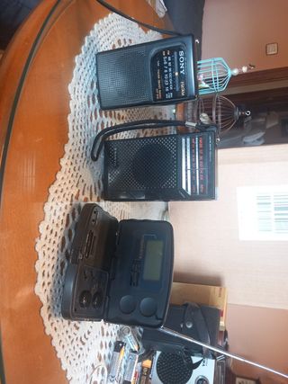 Tres radios antiguas