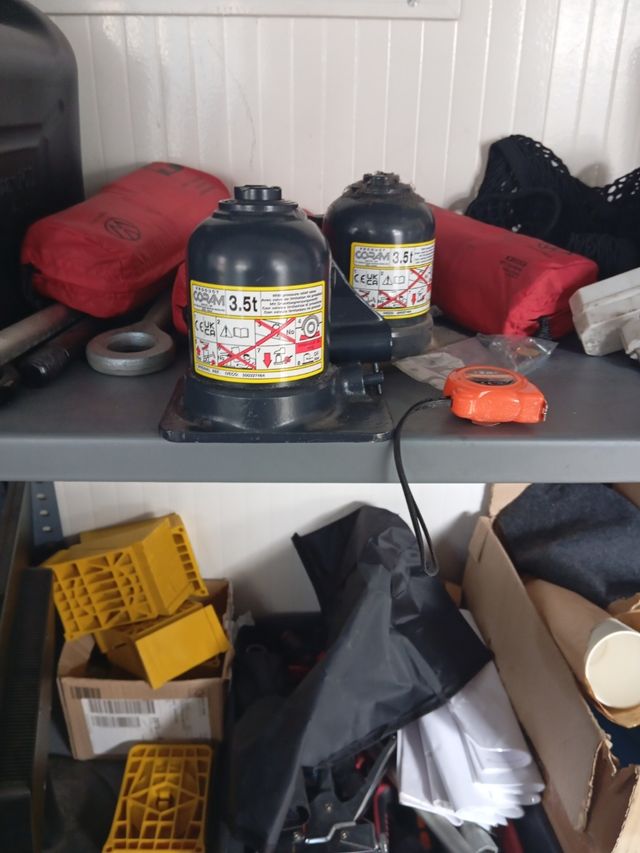 OFERTA Gato Hidráulico IVECO 3.5T