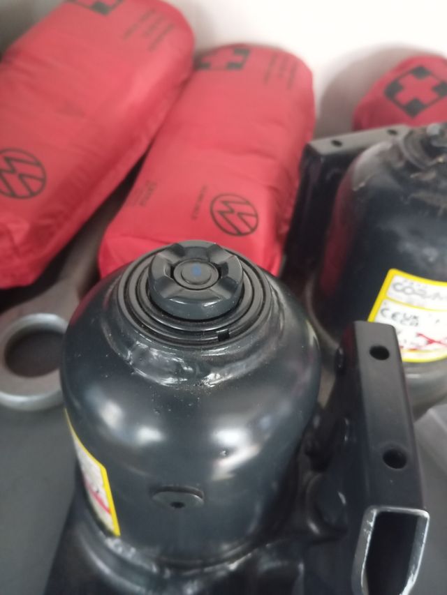 OFERTA Gato Hidráulico IVECO 3.5T