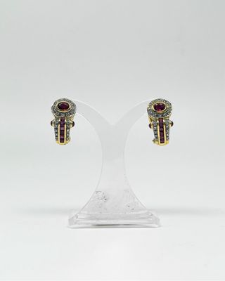 Pendientes de dama con piedras de oro 18k