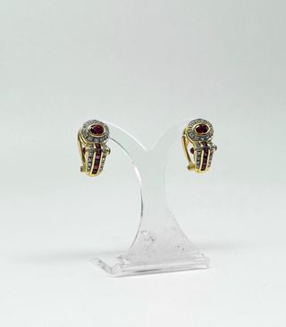 Pendientes de dama con piedras de oro 18k