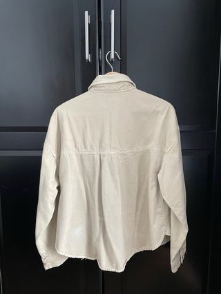 Sobrecamisa Zara Beige