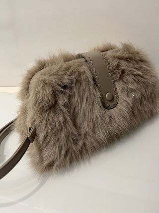 Borsa tracolla pelliccia sintetica beige/marrone