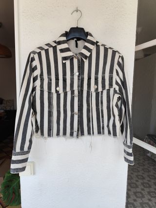 Cazadora vaquera rallas verticales - Talla S