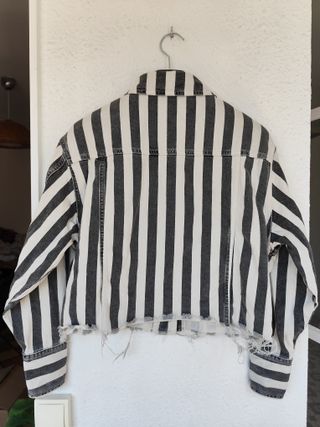 Cazadora vaquera rallas verticales - Talla S