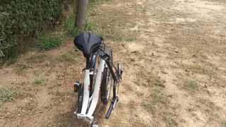 Bicicleta plegable blanca F-Park
