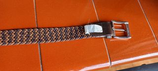 Cinturón trenzado unisex beige y marrón