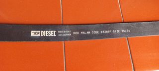 Cinturón de cuero marrón