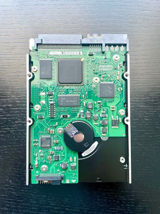 Disco Duro SCSI 300GB 10k HP ST3300007LW