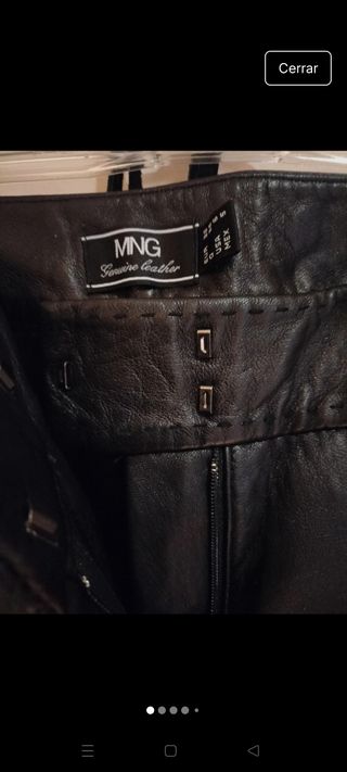 Pantalón de Piel genuina. Mango. Negro Talla M.