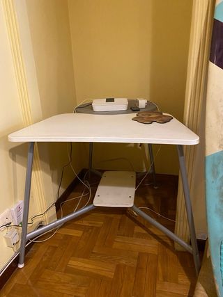 Mesa para ordenador