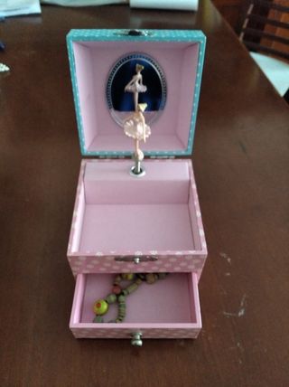 Joyero infantil musical con cajón
