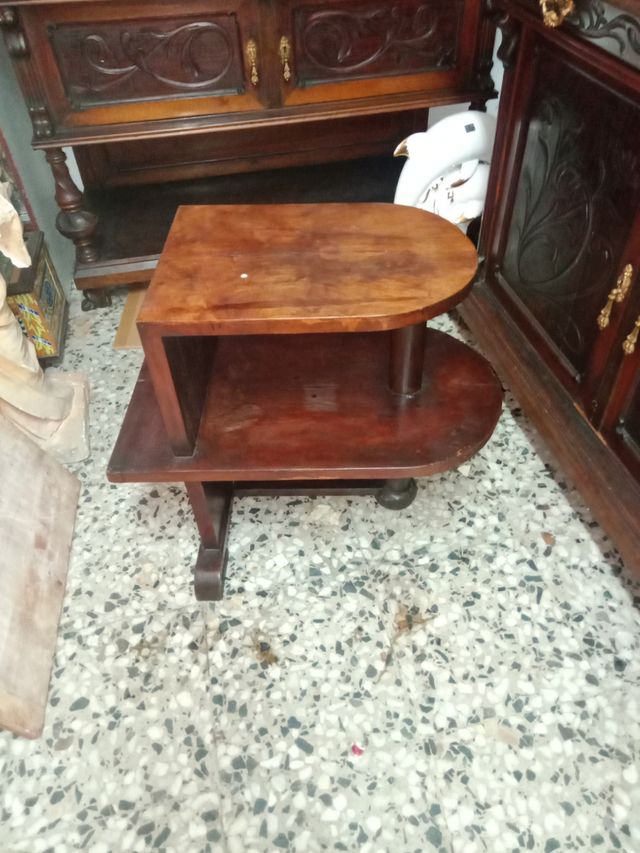 Mesa auxiliar Art Nouveau Siglo XIX -XX