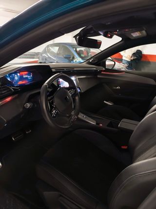 Peugeot 408 2023