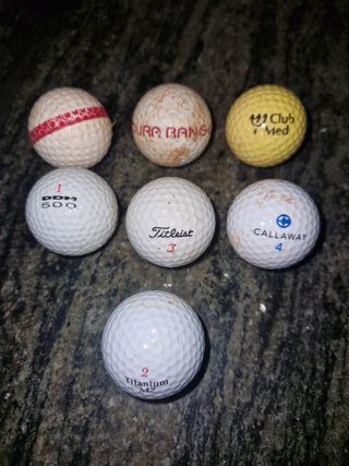 Lote de pelotas de golf variadas