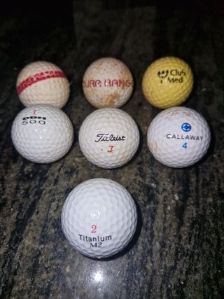 Lote de pelotas de golf variadas