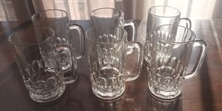 Jarras de cerveza de cristal