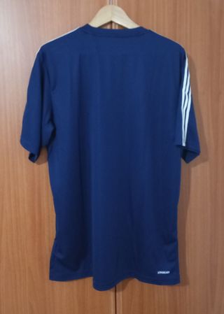 Camiseta Adidas Talla L Azul marino.