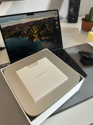 Mac Mini M2 Argento