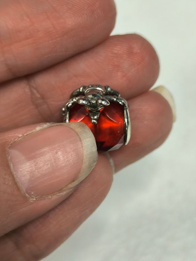 Pandora Corazón Rojo con Mickey Mouse