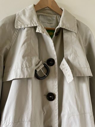 Gabardina Beige Corta