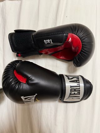 Guantes de Boxeo Everlast 6oz Negros
