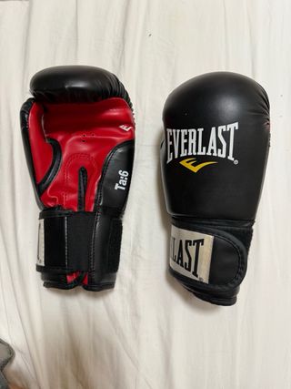 Guantes de Boxeo Everlast 6oz Negros