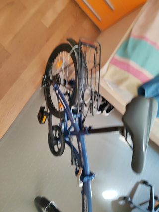 Bicicleta plegable azul