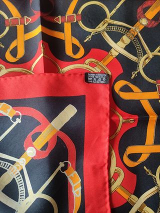 Pañuelo de seda Hermès