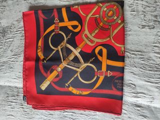 Pañuelo de seda Hermès