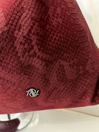 Borsa a tracolla bordeaux effetto pitone