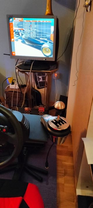 Cockpit di guida, simulatore virtuale completo