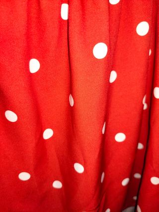 Camisa top de lunares roja y blanca