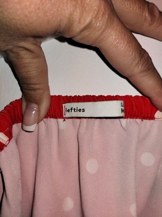 Camisa top de lunares roja y blanca