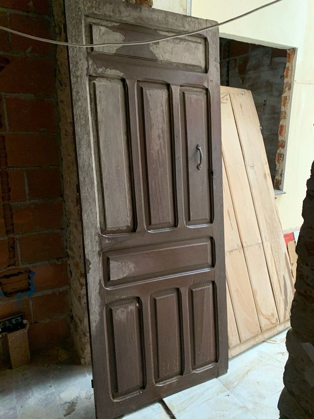 Portón Puerta antigua madera maciza
