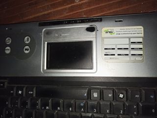 Ordenador portátil Asus negro no fonciona 