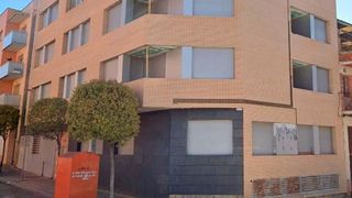 Edificio en venta en Alcarràs
