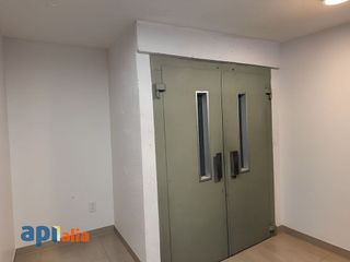 Local comercial en venta en La Plana en Esplugues de Llobregat