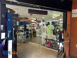 Local comercial en venta en La Plana en Esplugues de Llobregat