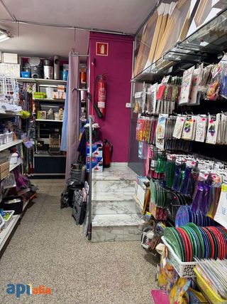 Local comercial en venta en La Plana en Esplugues de Llobregat