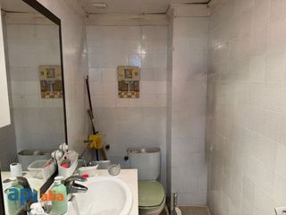 Local comercial en venta en La Plana en Esplugues de Llobregat