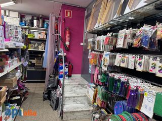 Local comercial en venta en La Plana en Esplugues de Llobregat